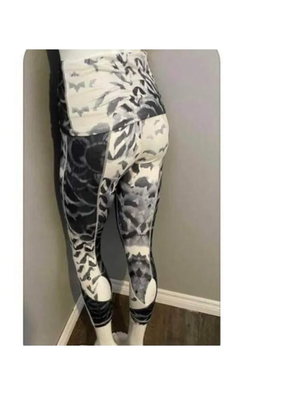 Lululemon Wunder Under Pant*SE Dance Pretty Plume Angel Wing Black